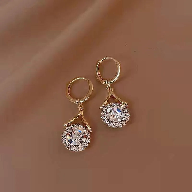 New high-end design earrings