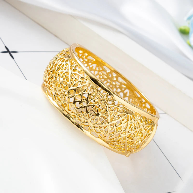 Atmospheric bangle Moroccan Jewelry