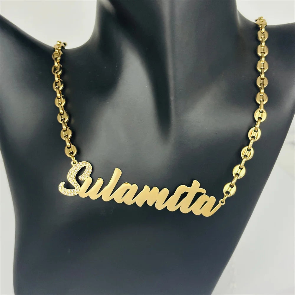 Customized name necklace