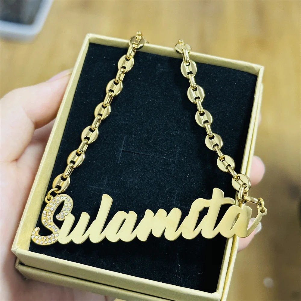 Customized name necklace